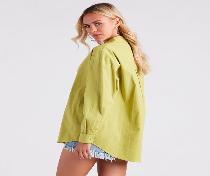 TableClothsUs Beachside Beauty Button-Down Top