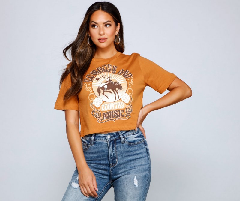 TableClothsUs Country Babe Graphic Tee