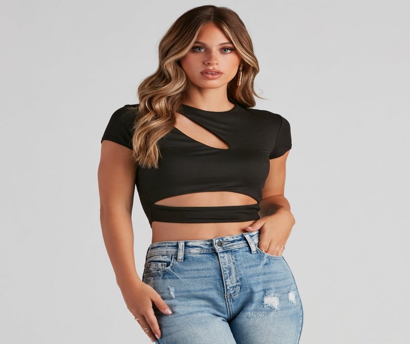 TableClothsUs Slash Of Style Cutout Crop Top