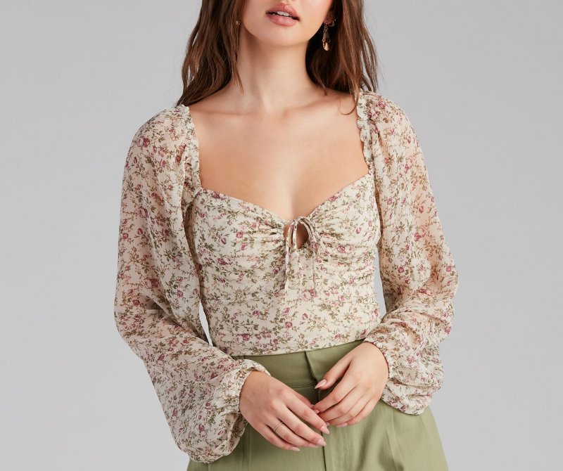 TableClothsUs Femme Floral Chiffon Sweetheart Top