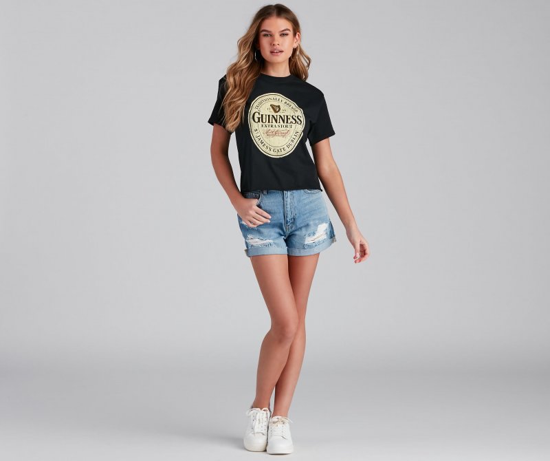 TableClothsUs Drink Guinness Graphic Tee