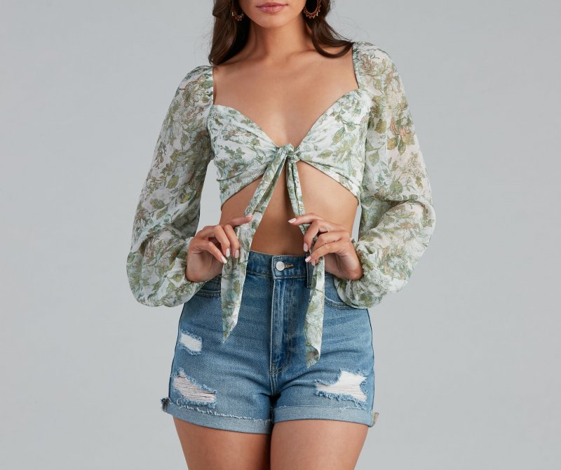 TableClothsUs Chic Dainty Floral Tie-Front Top