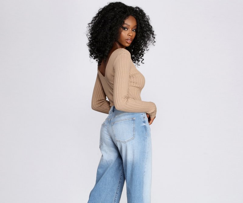 TableClothsUs Basic Babe Sweater Bodysuit