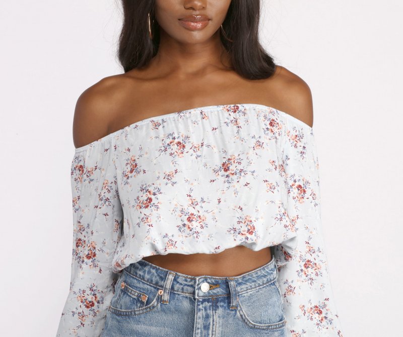 TableClothsUs Floral Off The Shoulder Crop Top