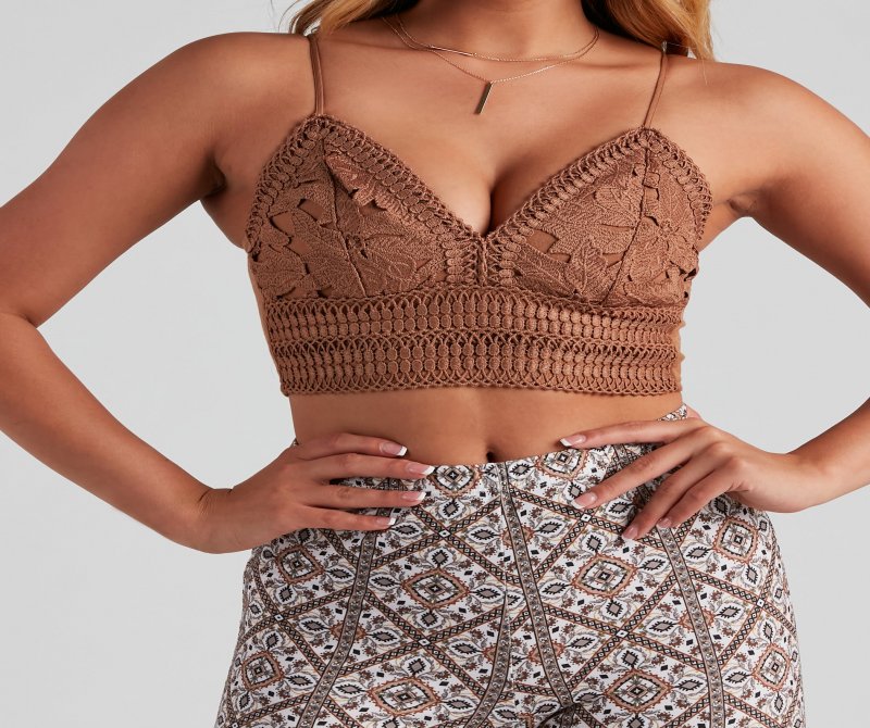 TableClothsUs Boho Bliss Crochet Lace Crop Top