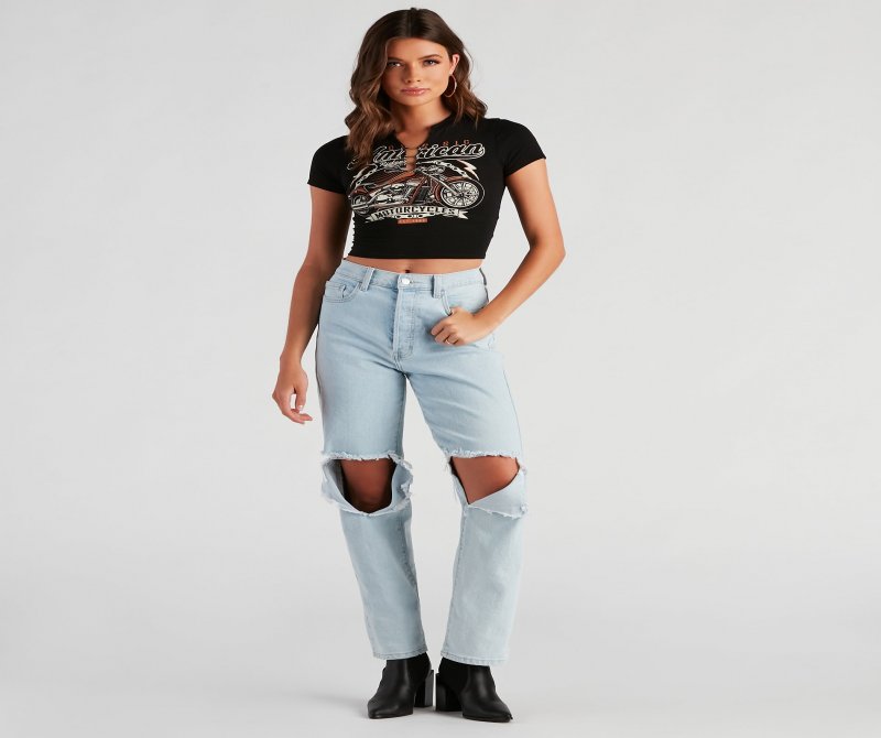 TableClothsUs Motorcycle Babe Graphic Crop Tee