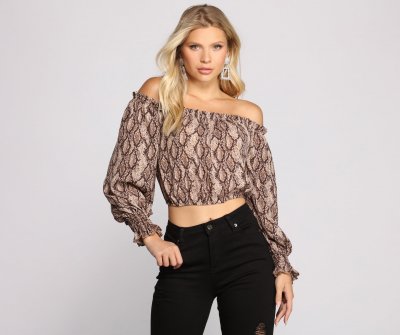 TableClothsUs Off The Shoulder Stylish Snake Print Crop Top