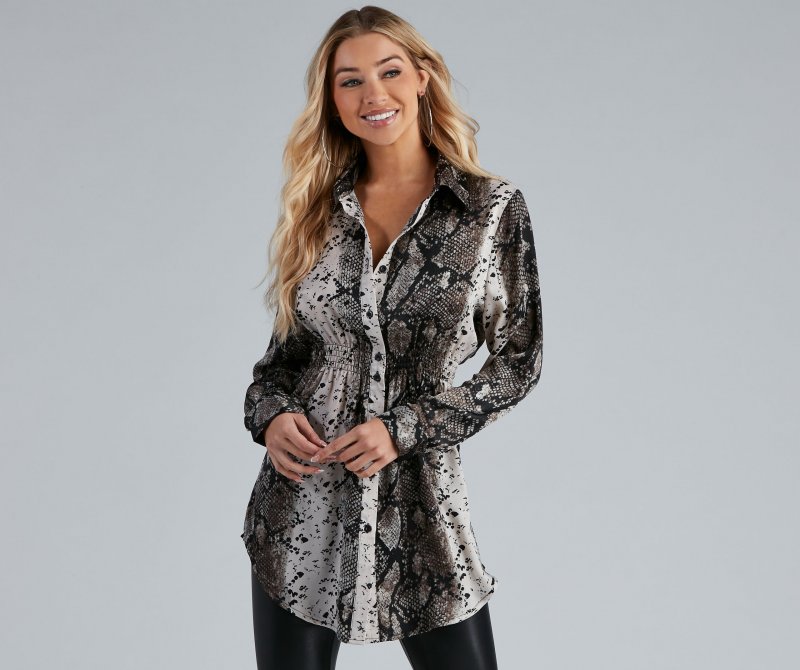 TableClothsUs Slithering Good Satin Button-Up Tunic