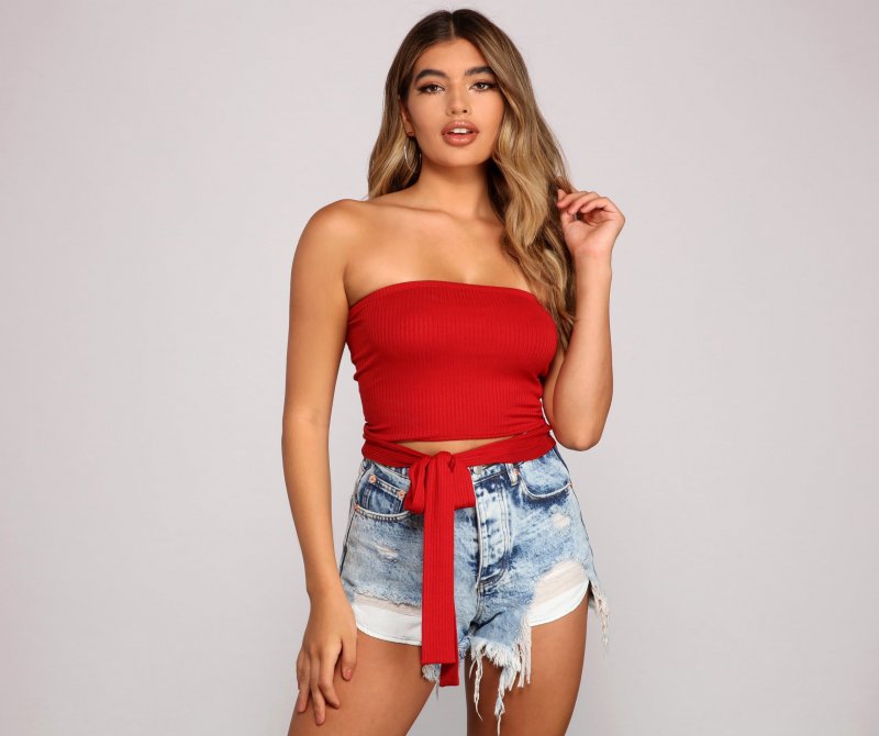 TableClothsUs Tied To Basics Ribbed Knit Crop Top