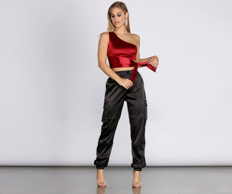 TableClothsUs One Shoulder Satin Crop Top