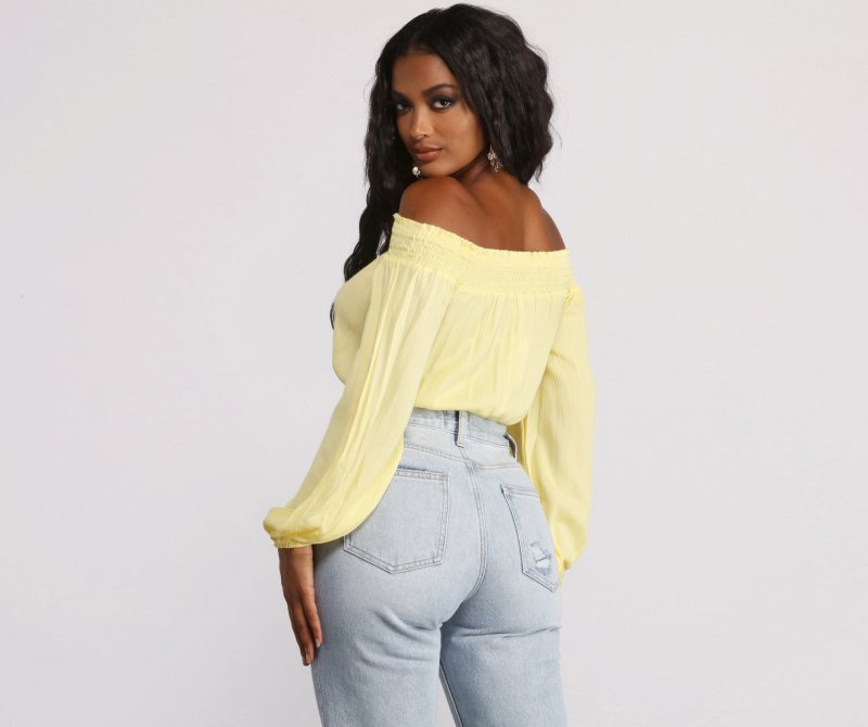 TableClothsUs Off The Shoulder Long Sleeve Gauze Crop Top