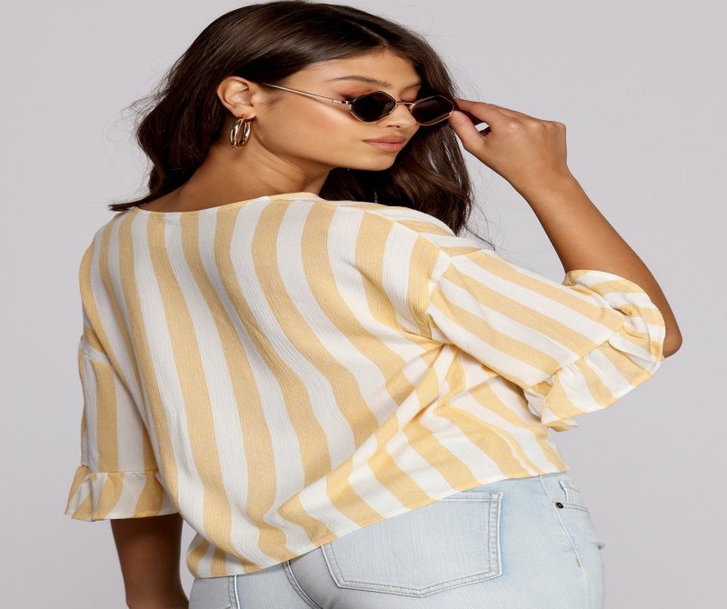 TableClothsUs Stripe The Day Cropped Blouse