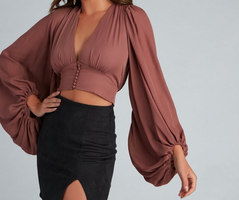 TableClothsUs Chic Drama Chiffon Crop Top