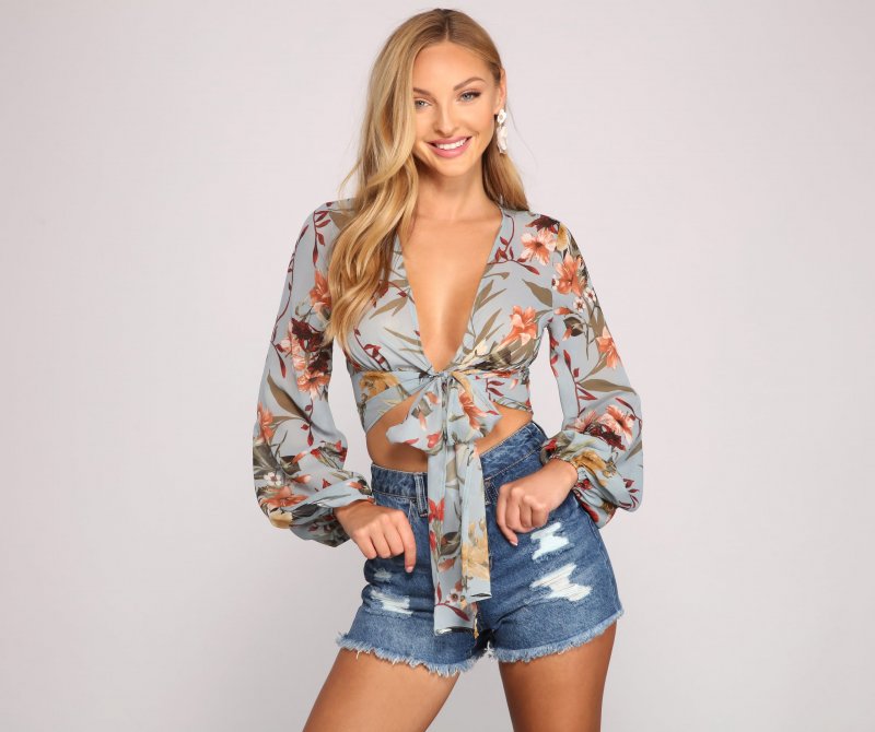 TableClothsUs Vacay Bound Tie-Front Top