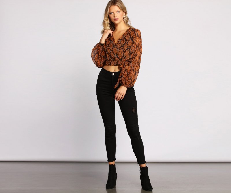 TableClothsUs Fall Floral Wrap Front Crop Top